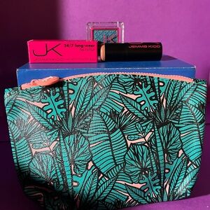 Jemma Kidd eye shadow and 2 lipstick with  Teal and pink cosmetics bag💄💄
